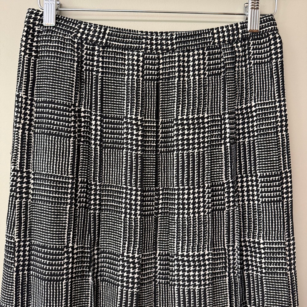 Vintage Adolfo Womens Silk Houndstooth Pleated Skirt Size Medium Black White - Picture 3 of 8
